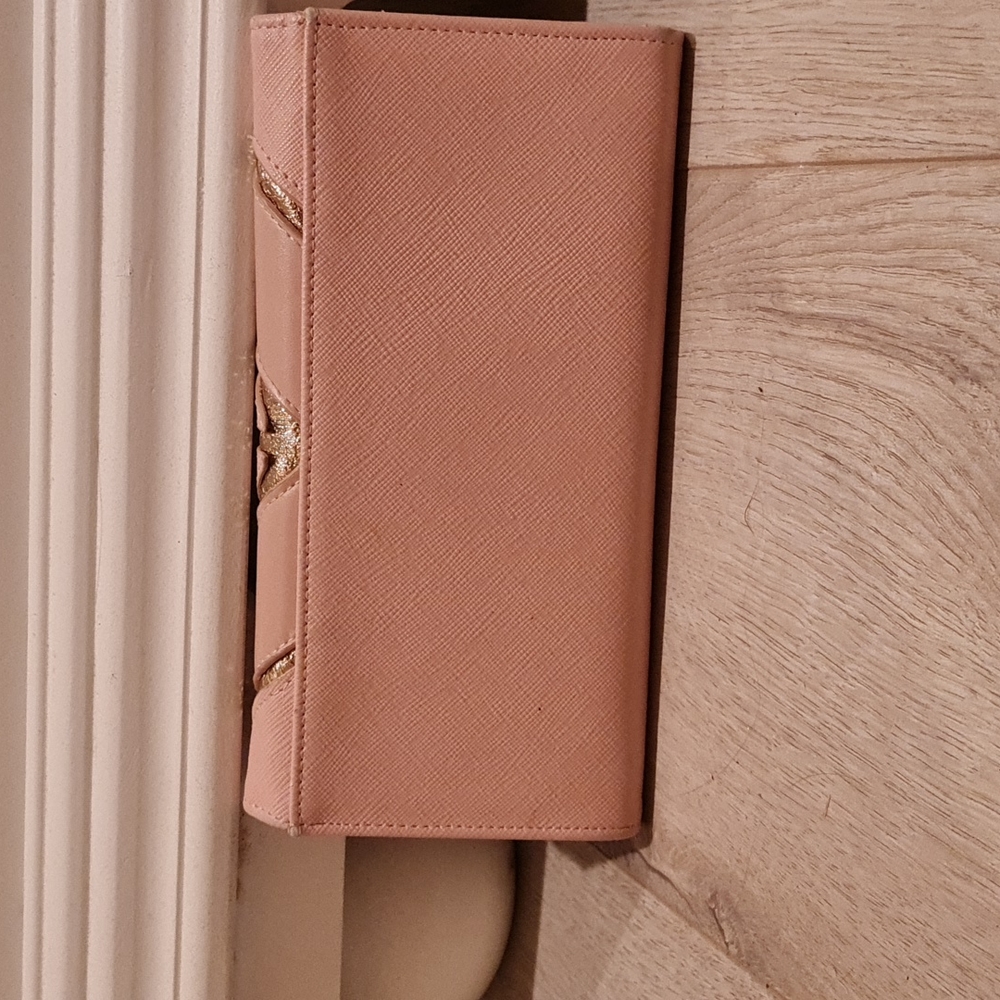 Wallet - Picture 3 of 5